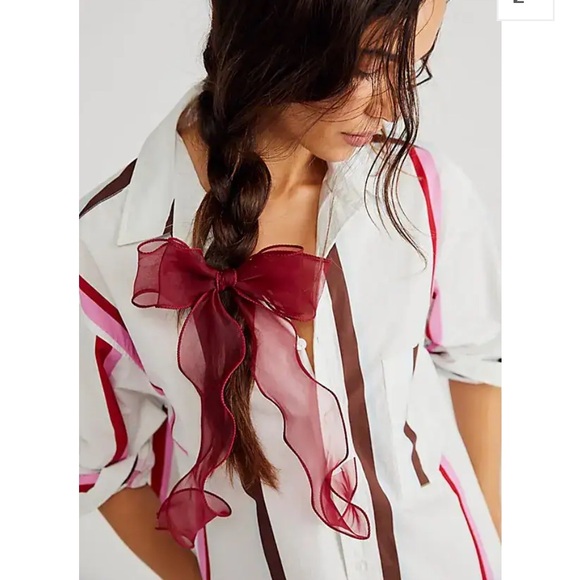 Free People Ribbed Bow Hair Clip NWT - Picture 2 of 2
